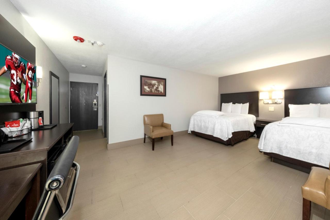Red Roof Inn Plus+ Huntsville Exterior photo