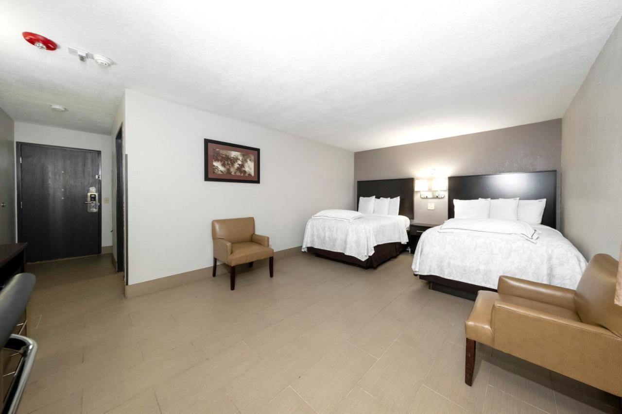 Red Roof Inn Plus+ Huntsville Exterior photo